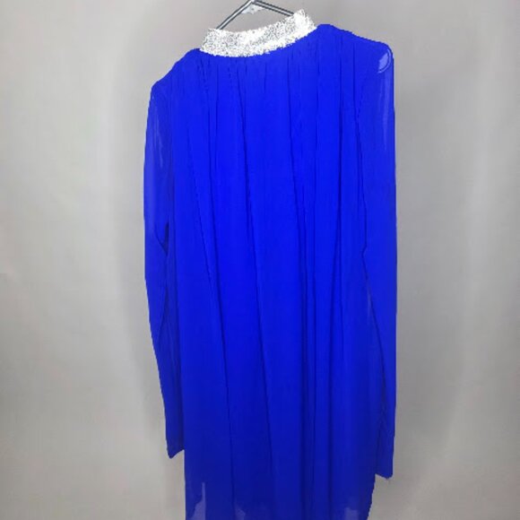 Flowy Kurta and Shalwar Pakistani / Indian (2 pcs) Medium - Picture 1 of 3